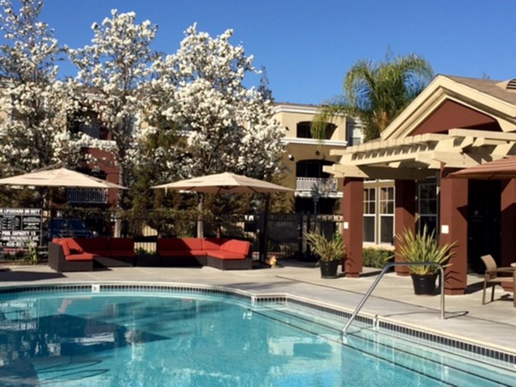 Global Luxury Suites In Cupertino Exterior photo